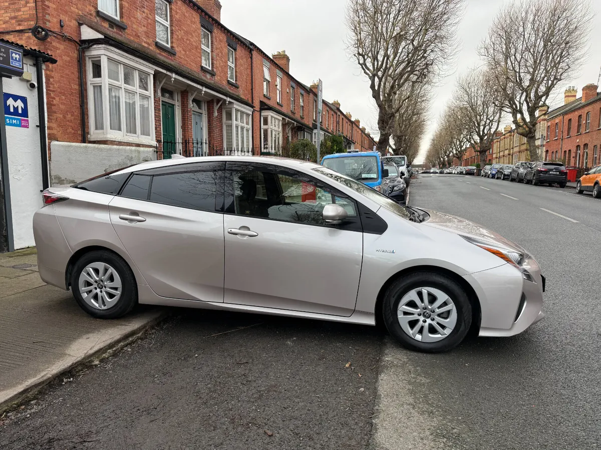 2016 Toyota Prius, Hybrid Automatic, New Nct 12/27 - Image 4