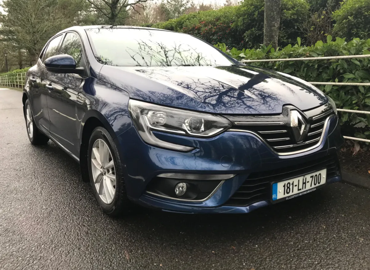 Renault Megane 1.5 DCI 110 DYNAMIQUE Deluxe - Image 1