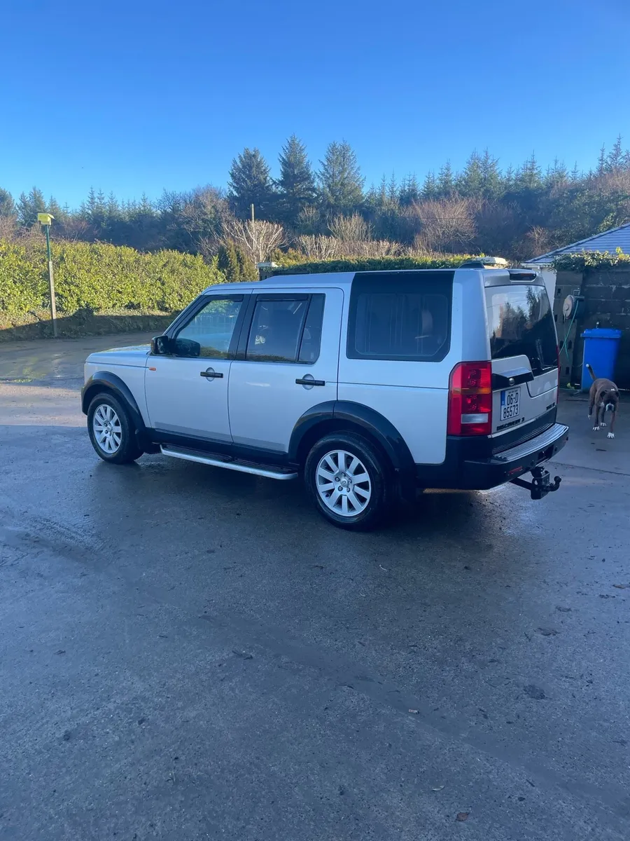 Land Rover Discovery - Image 3