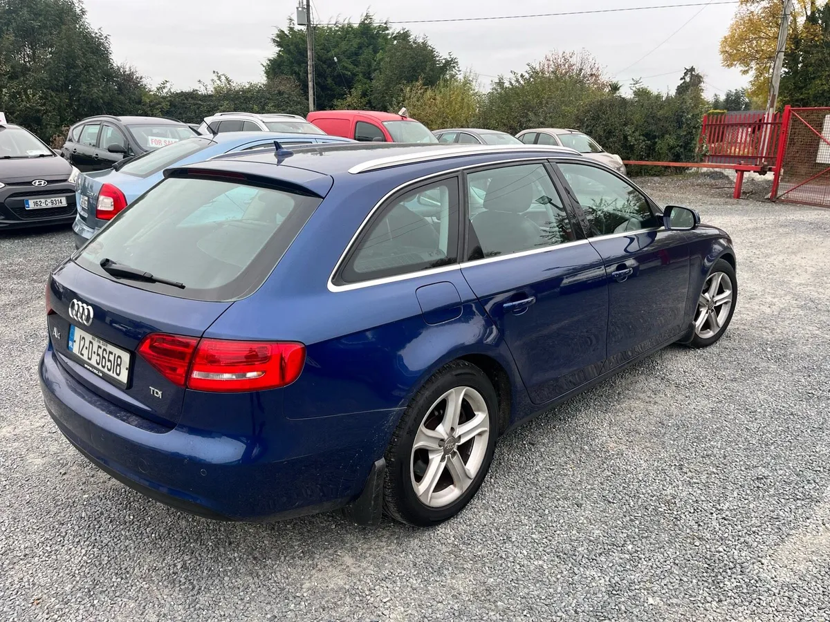Audi A 4 estate - Image 2
