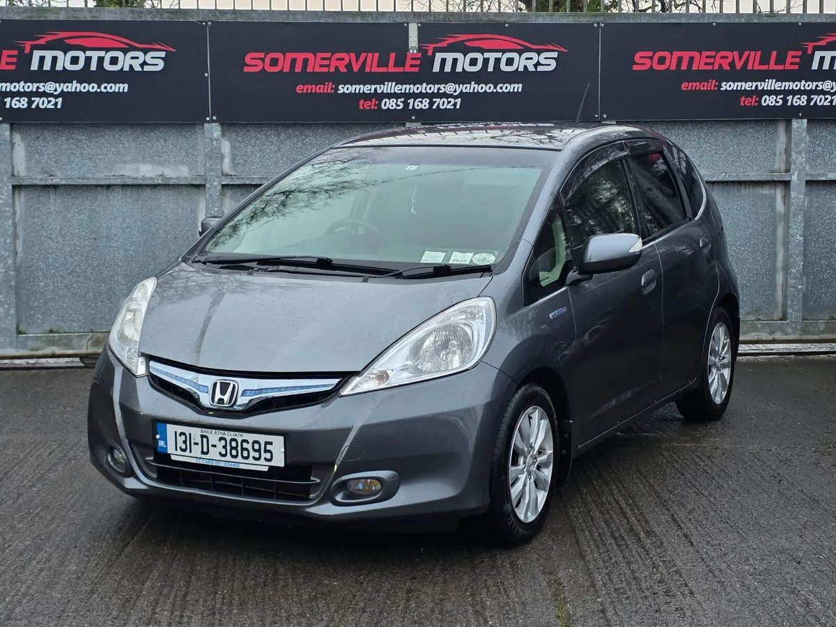 HONDA FIT/JAZZ “AUTOMATIC” PETROL HYBRID 2013 - Image 3