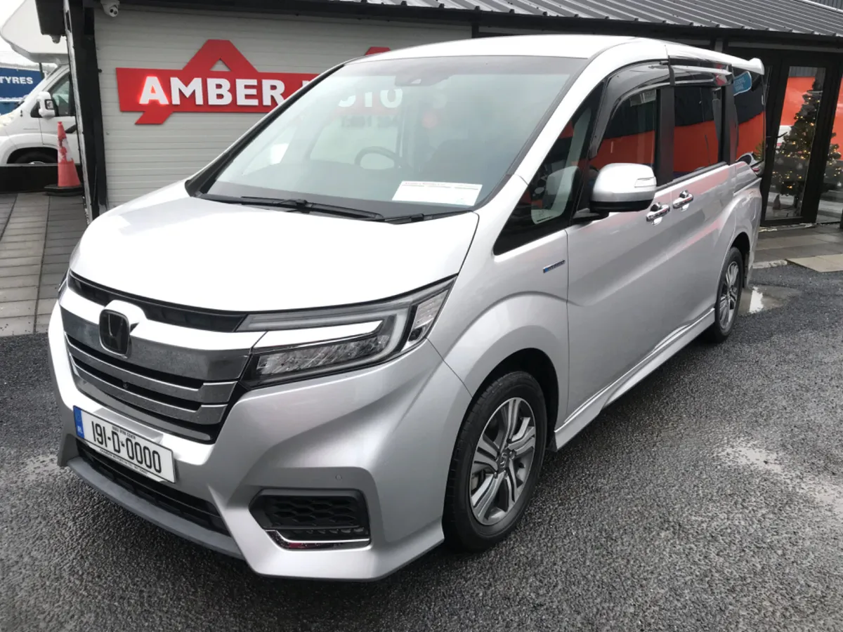 2019 Honda Stepwagon 7 Seater - Image 3