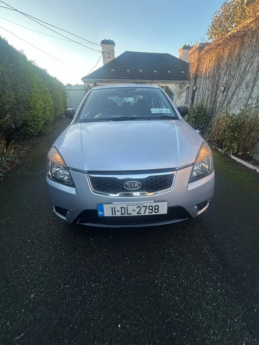 Kia Rio 1.4 petrol 2011 - Image 1