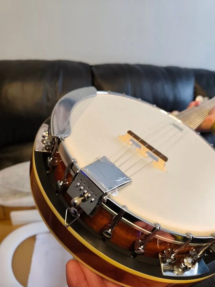 5 String Banjo - Image 3