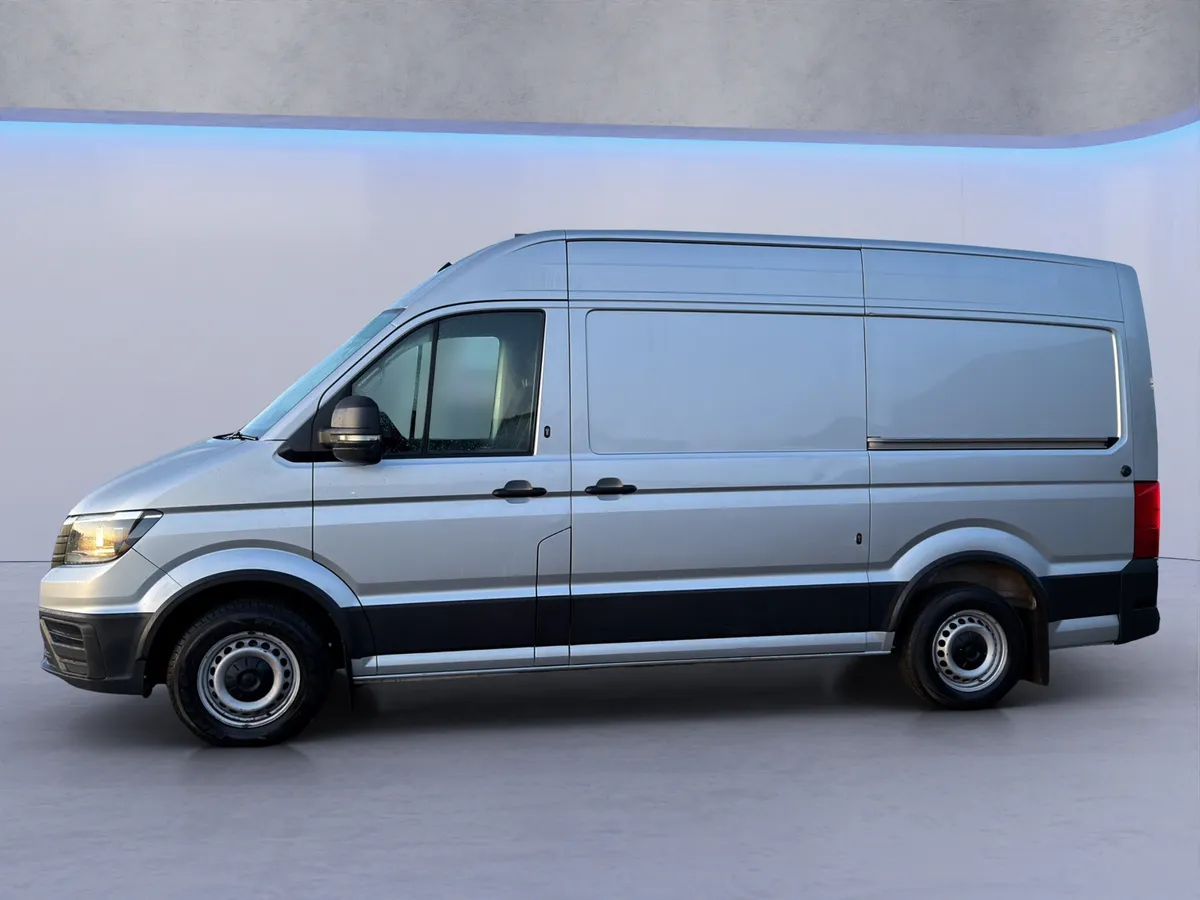 2018 Volkswagen Crafter MWB 2.0TDi 140bhp - Image 4