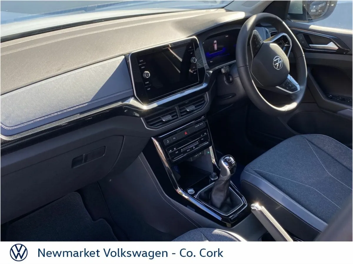 Volkswagen T-Cross STYLE 1.0TSI PETROL 6 SPEED 115 - Image 4