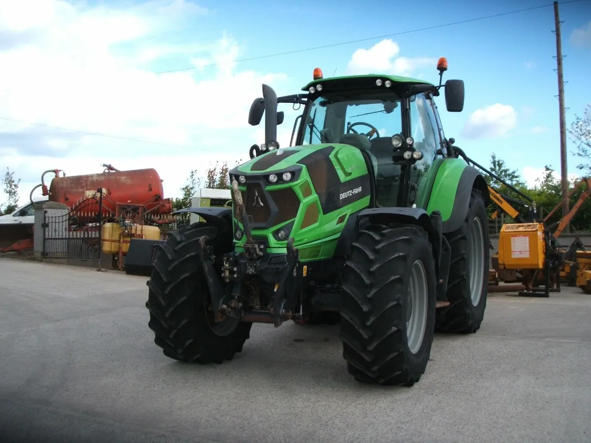 2017 Deutz 6215 RC - Image 1