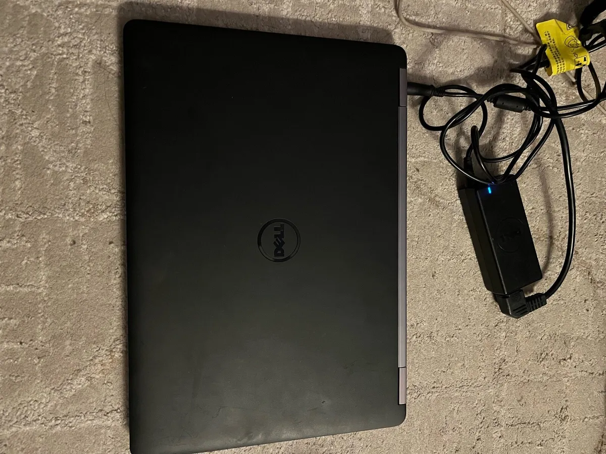 Dell i5 laptop - Image 3