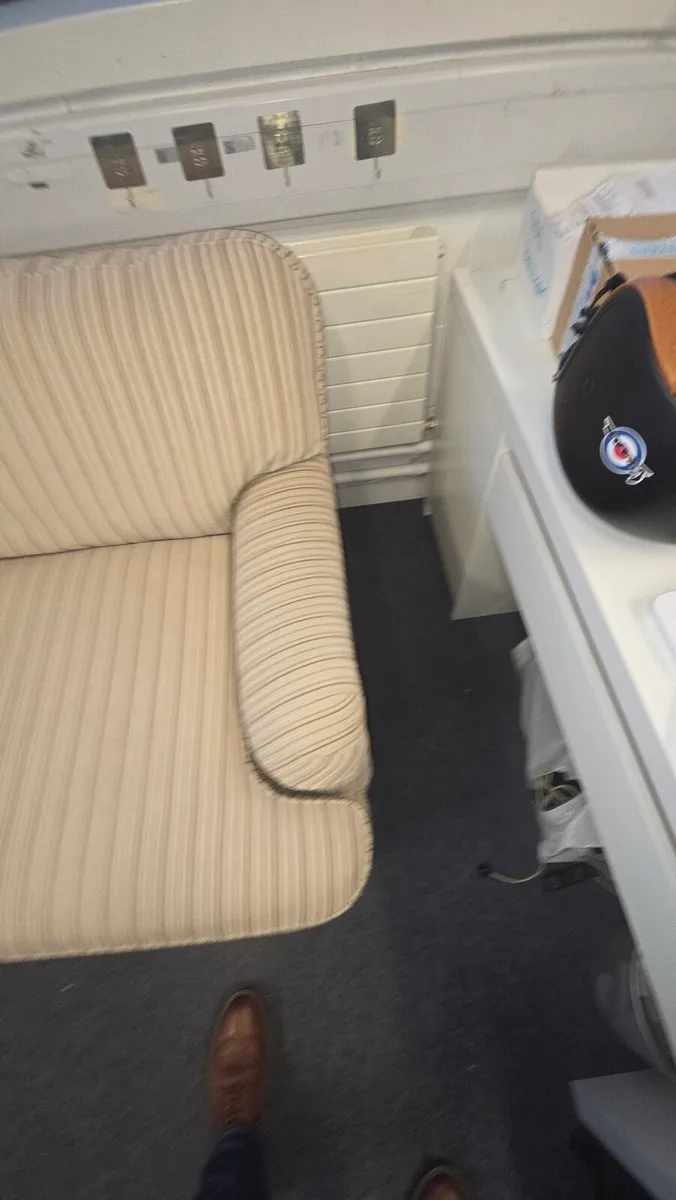 Laura Ashley Sofa 2.1m - Image 2