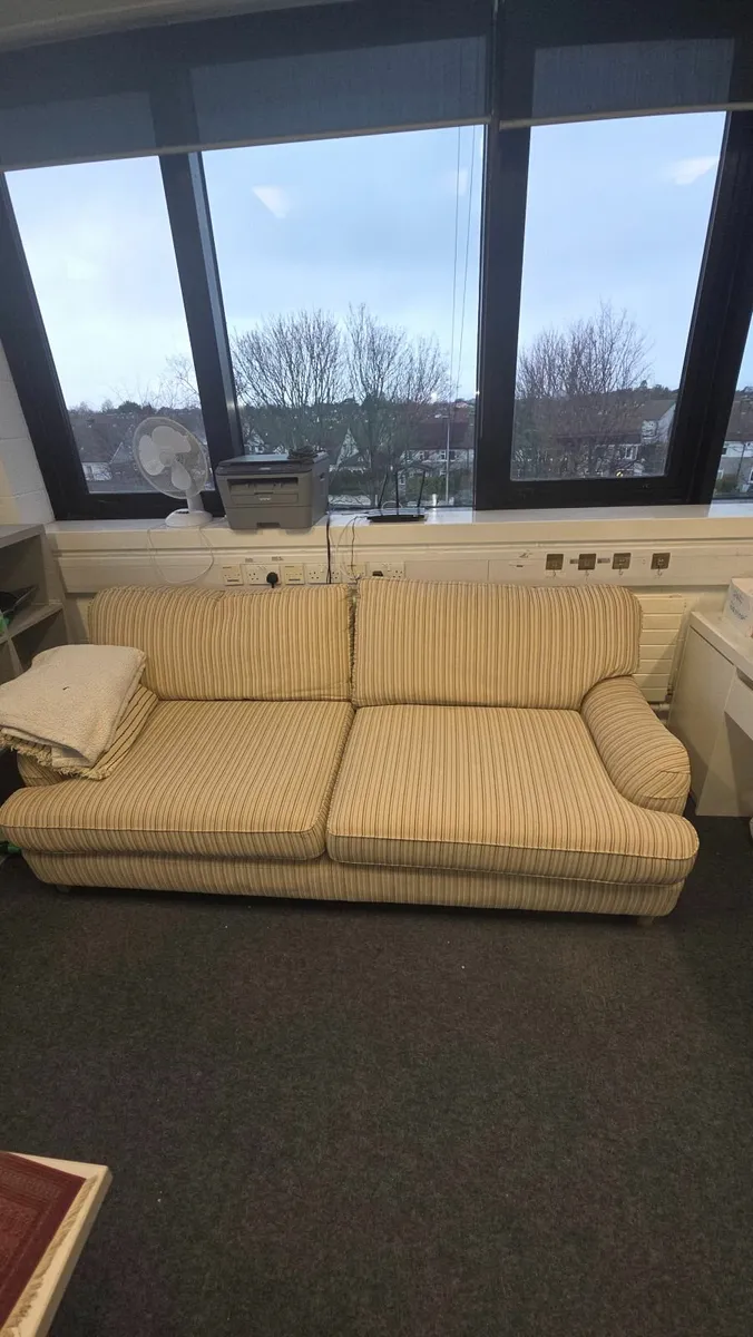 Laura Ashley Sofa 2.1m - Image 1