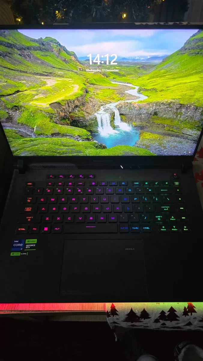 ASUS ROG STRIX SCAR 16 i9-13980HX RTX 4080  240HZ - Image 4