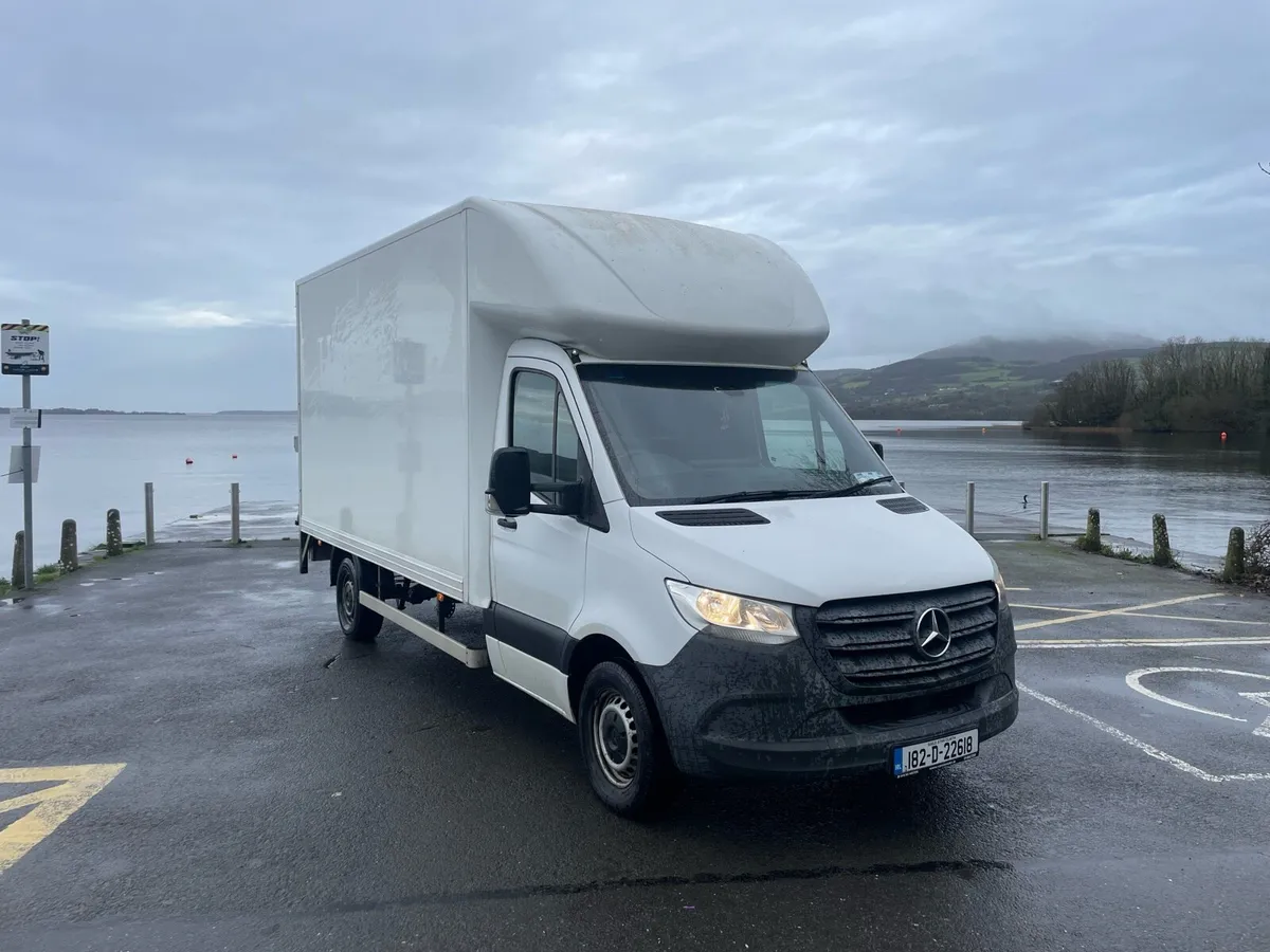 Mercedes Sprinter Box Van Tail Lift FRESH CVRT - Image 2