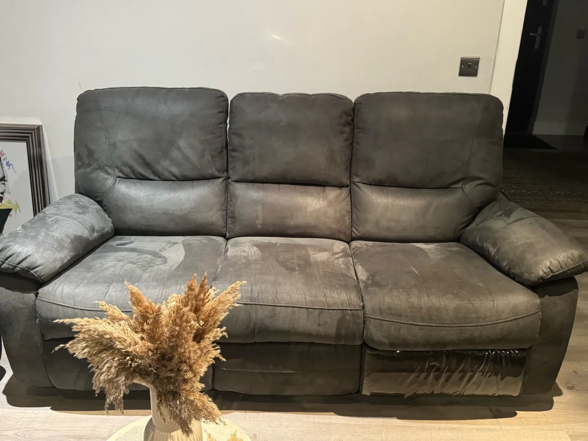 Harvey Norman grey recliner 3-2-1 seater - Image 2