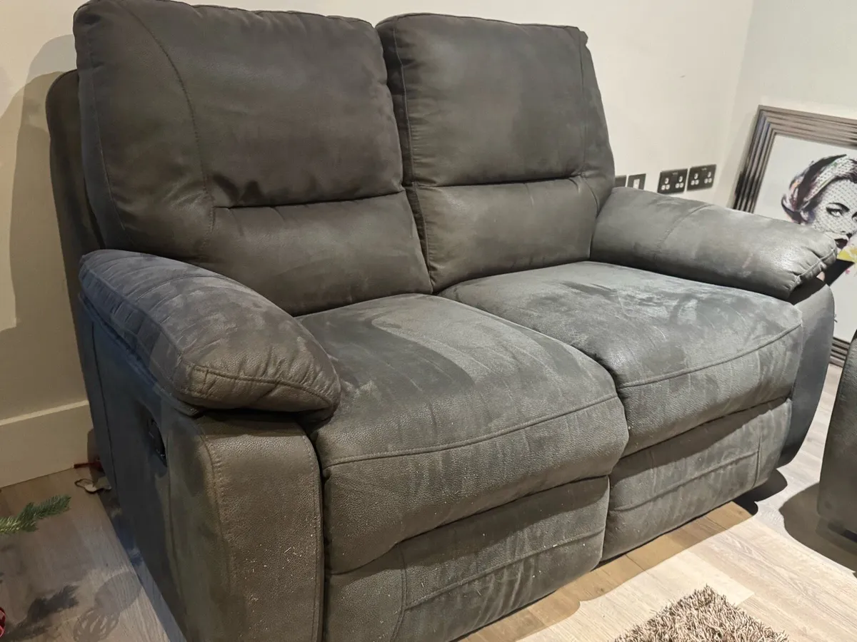 Harvey Norman grey recliner 3-2-1 seater - Image 3