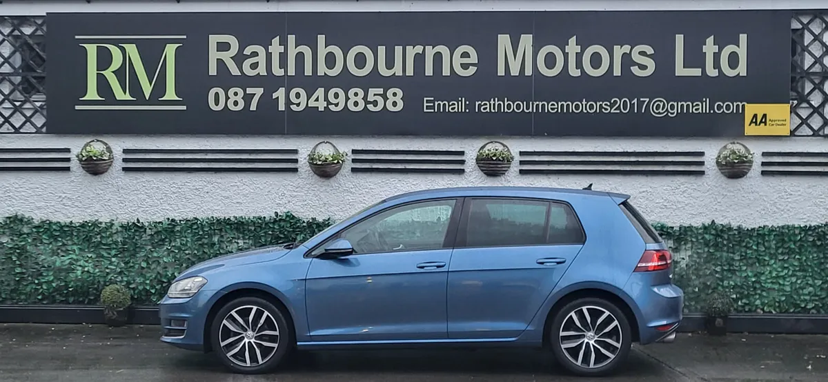 Volkswagen Golf 2017 Highline Automatic (low Milea - Image 2