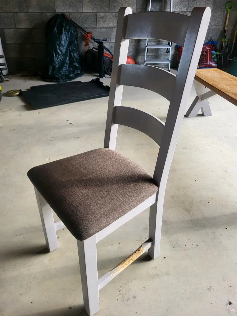 Kitchen table - Image 2