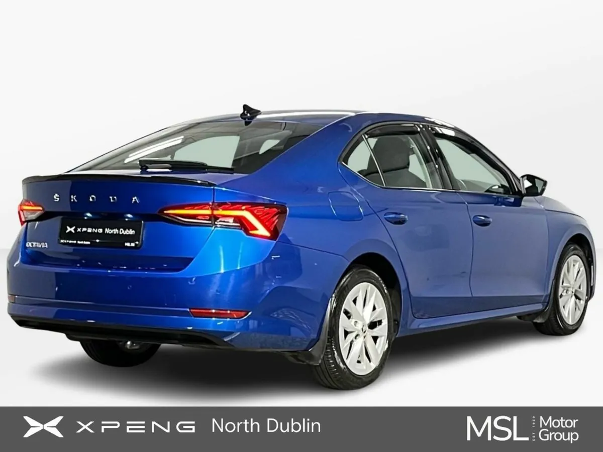 Skoda Octavia Ambition 1.0TSI 110BHP - Reversing C - Image 4