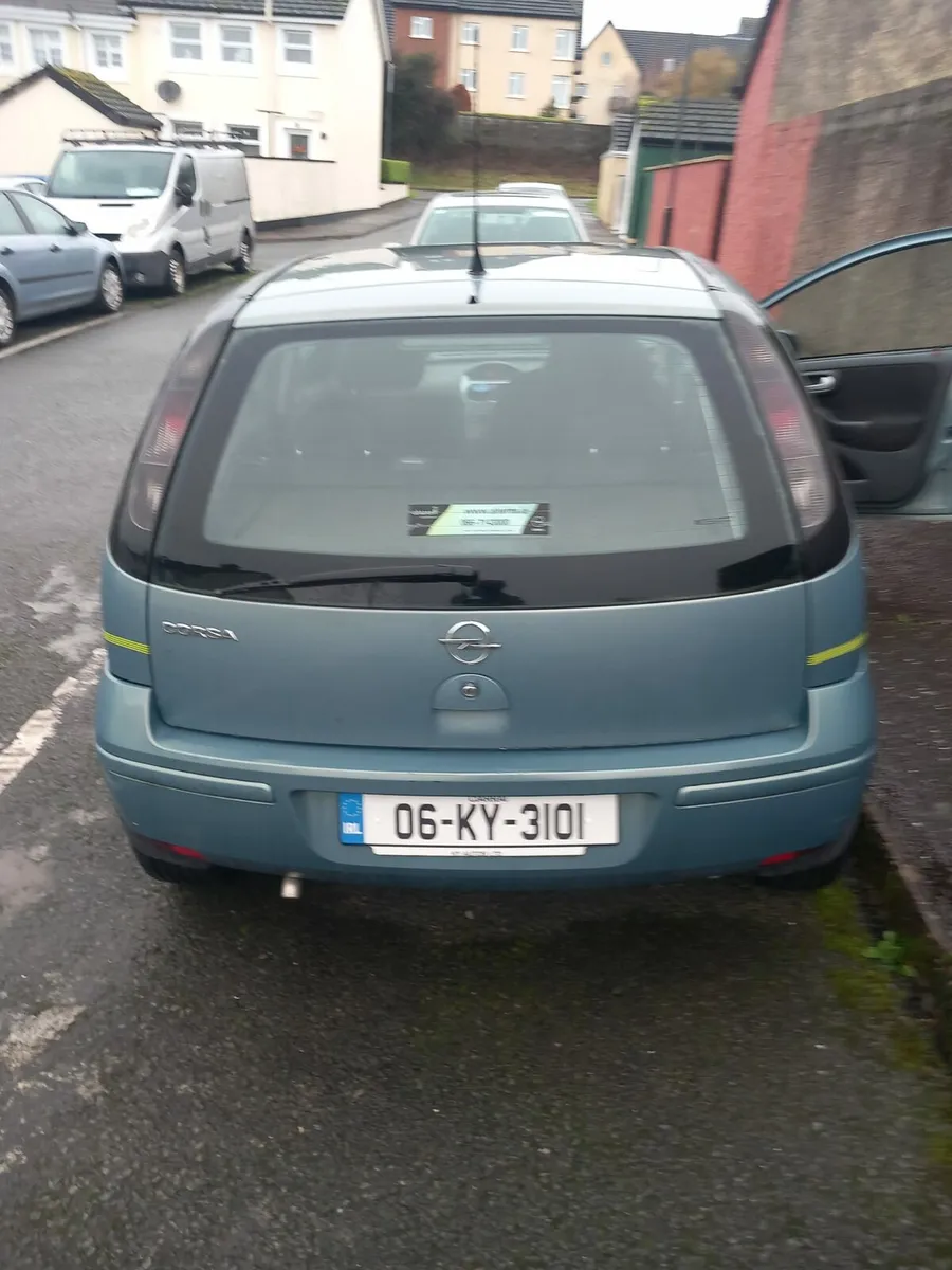 Car - Image 2