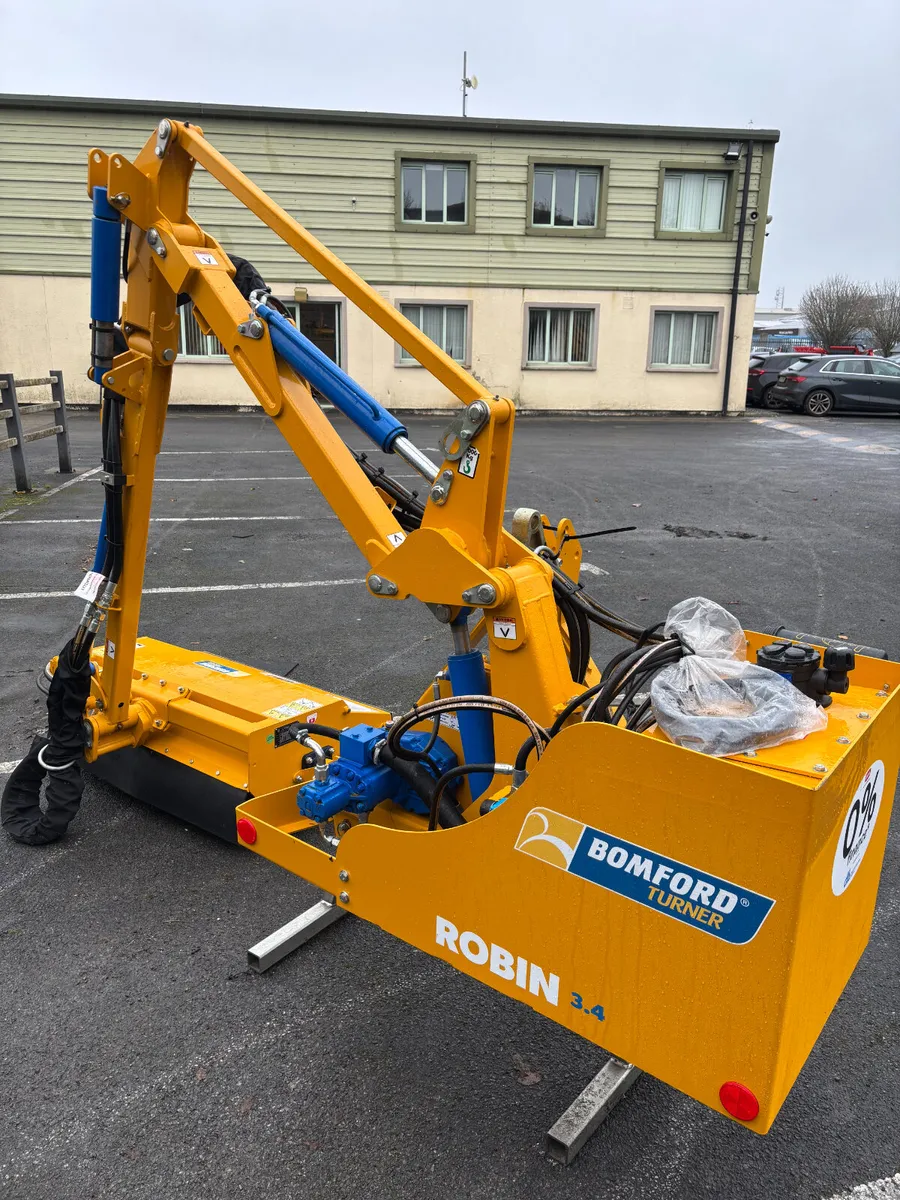 Bomford Turner Robin 3.4m Hedge cutter - Image 2