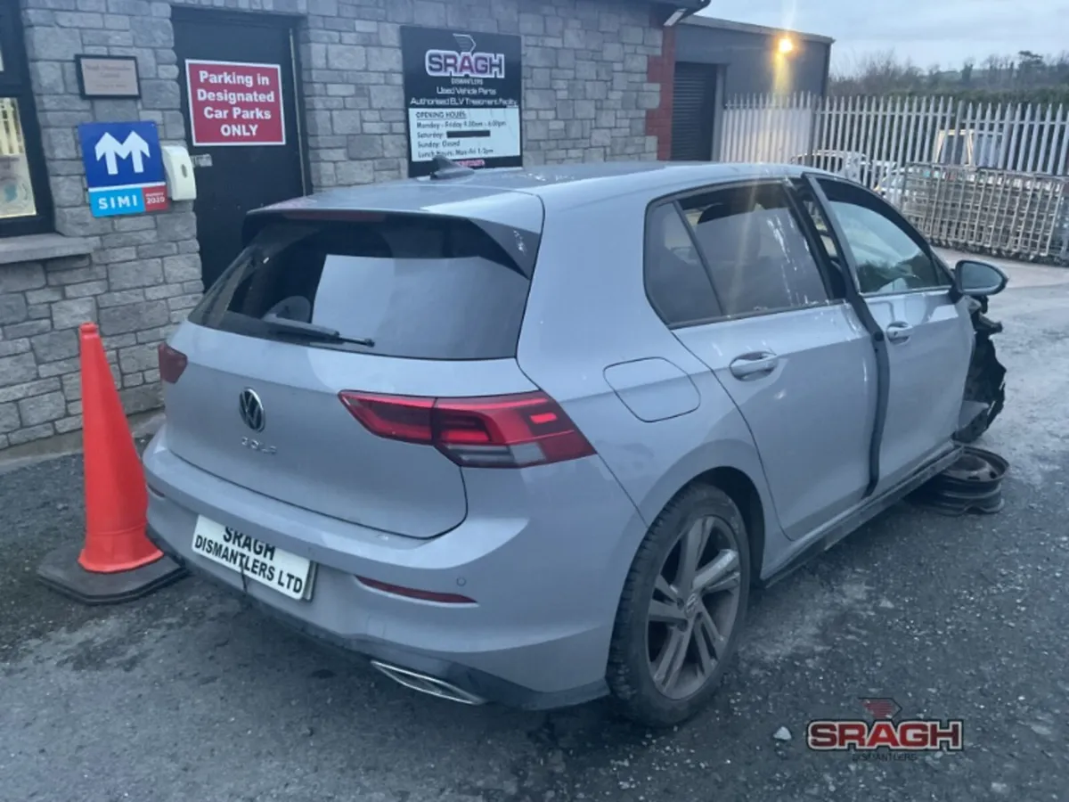 2023 VOLKSWAGEN GOLF - Image 4