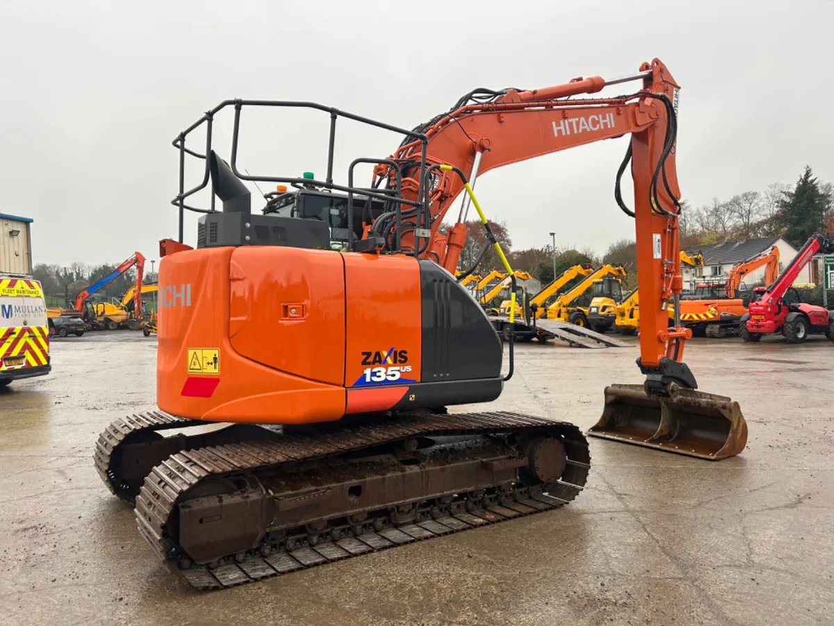 2020 Hitachi ZX135US-6 2890Hrs ( Rotation Piping ) - Image 2