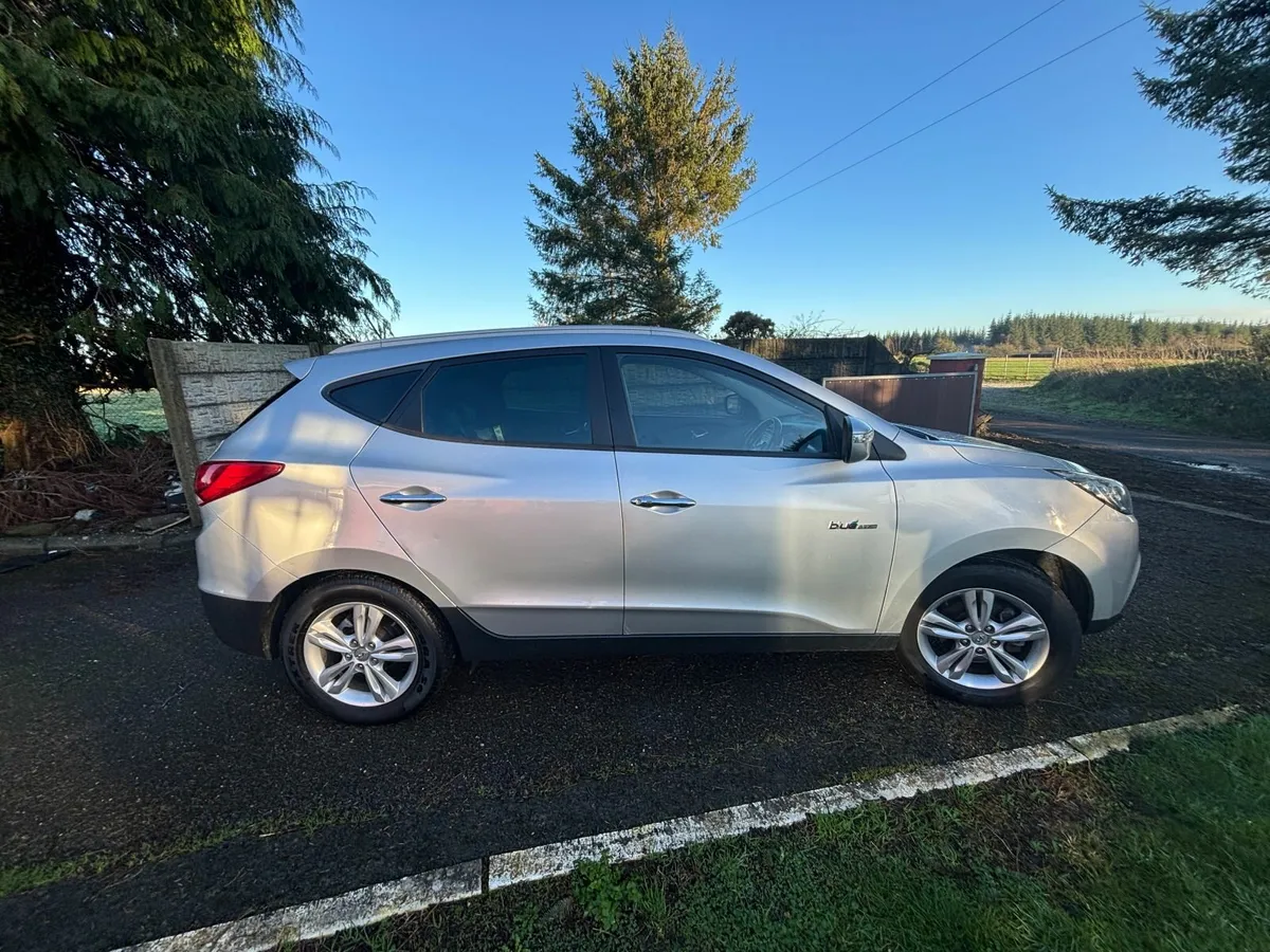 Top of the range Hyundai ix35 2012 new nct - Image 2