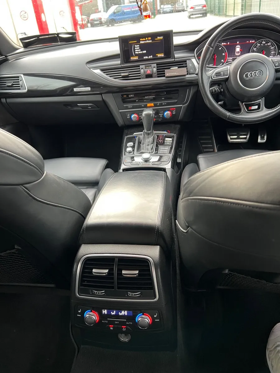 Audi A7 2016 s line Quattro perfect condition - Image 2