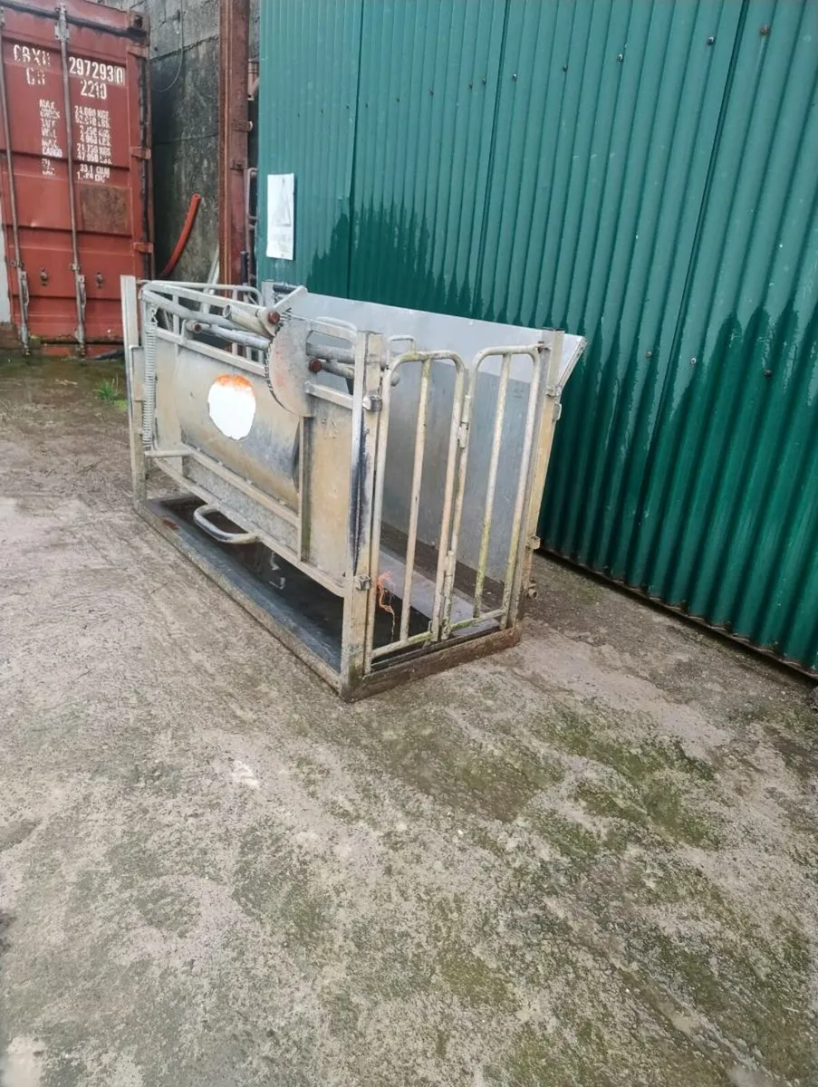 Cormac Turnover crate - Image 1