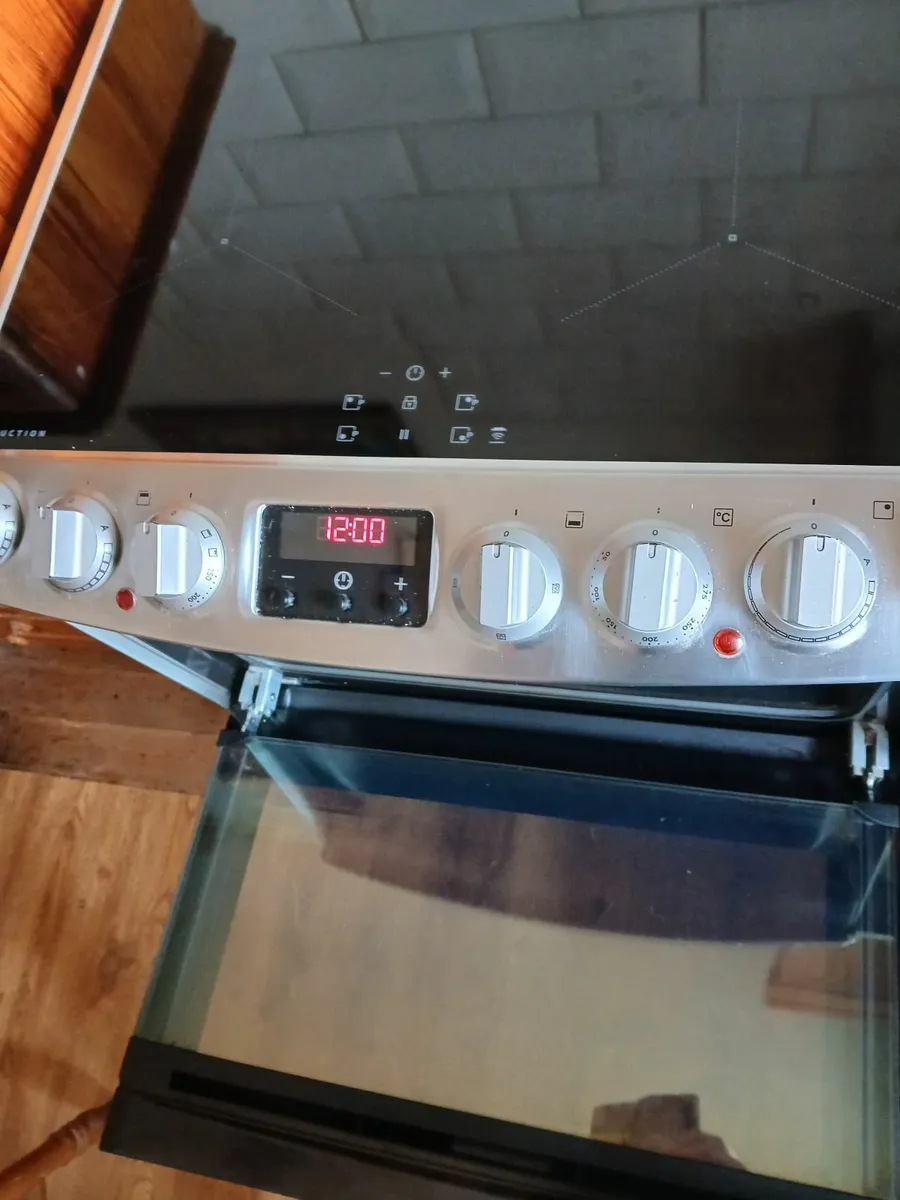 AEG induction cooker - Image 2