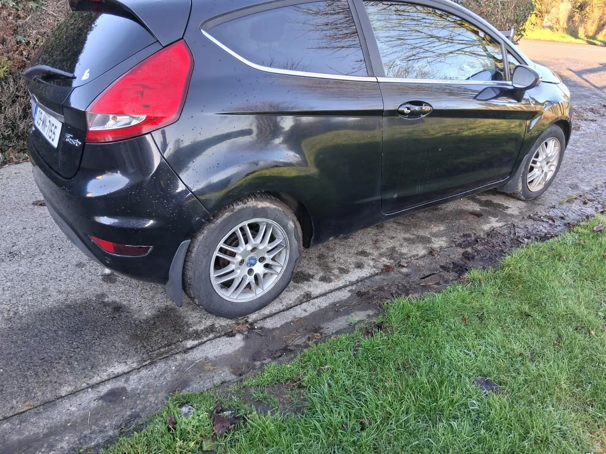 Ford Fiesta Diesel 2009 - Image 3