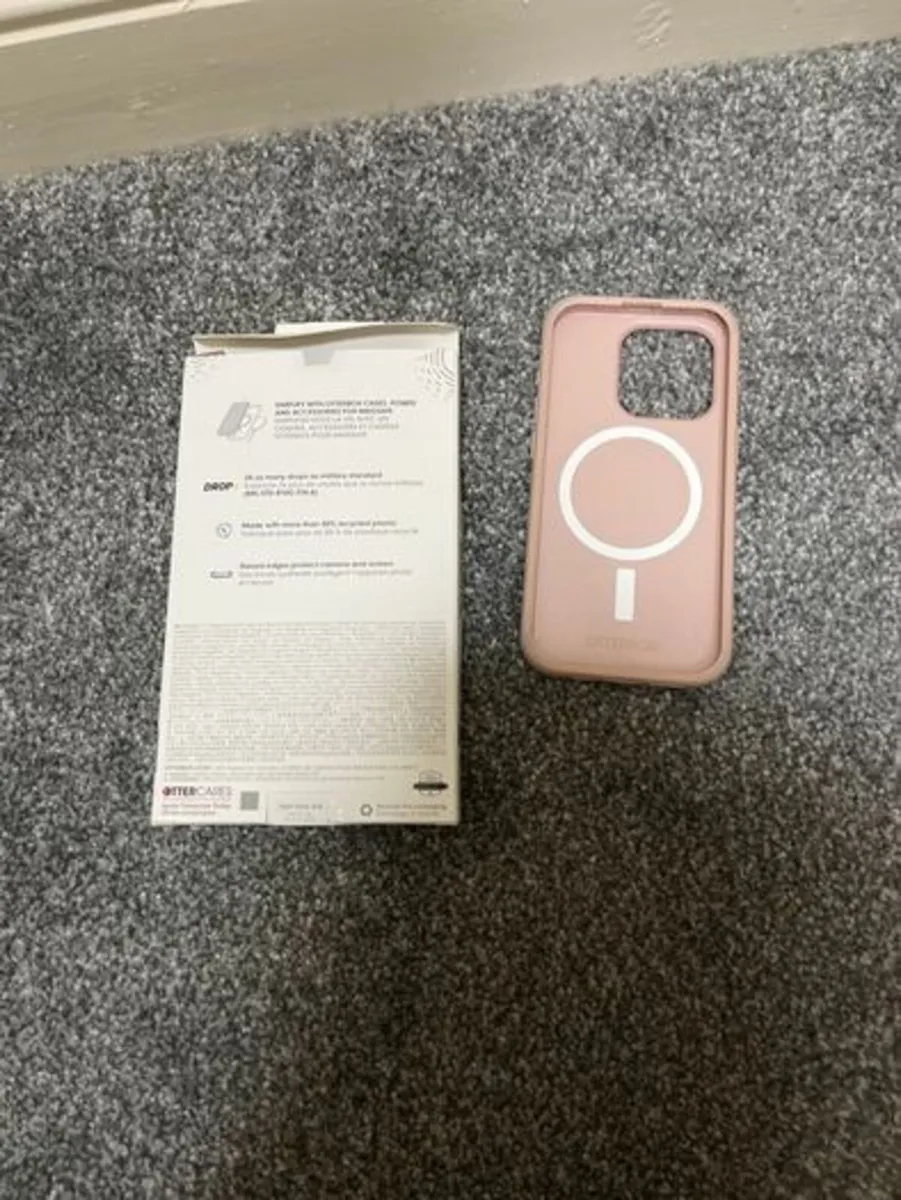 iPhone 15 Pro MagSafe Otterbox - Image 3