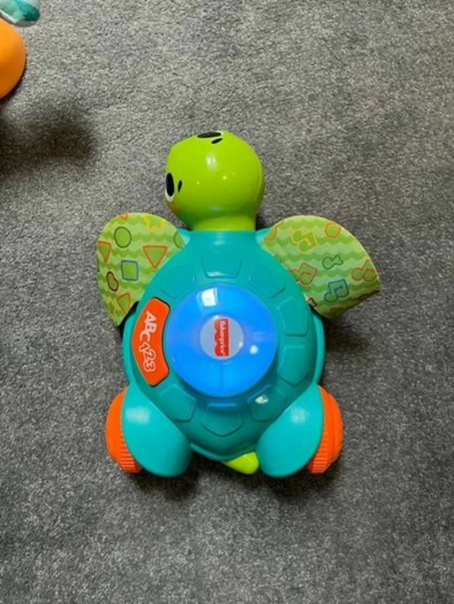 Fisher price Linkimals (Penguin and Sea Turtle) - Image 2