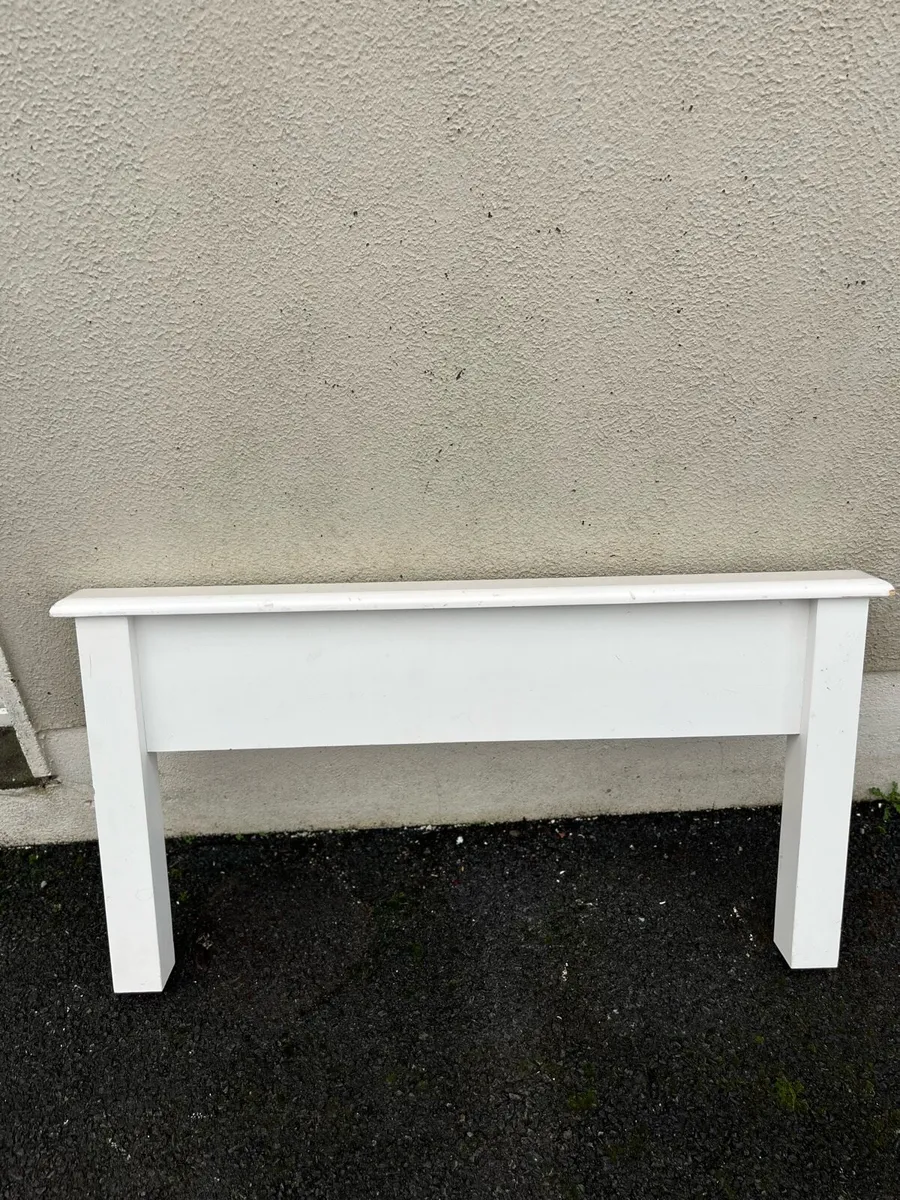 Single beds - Image 4