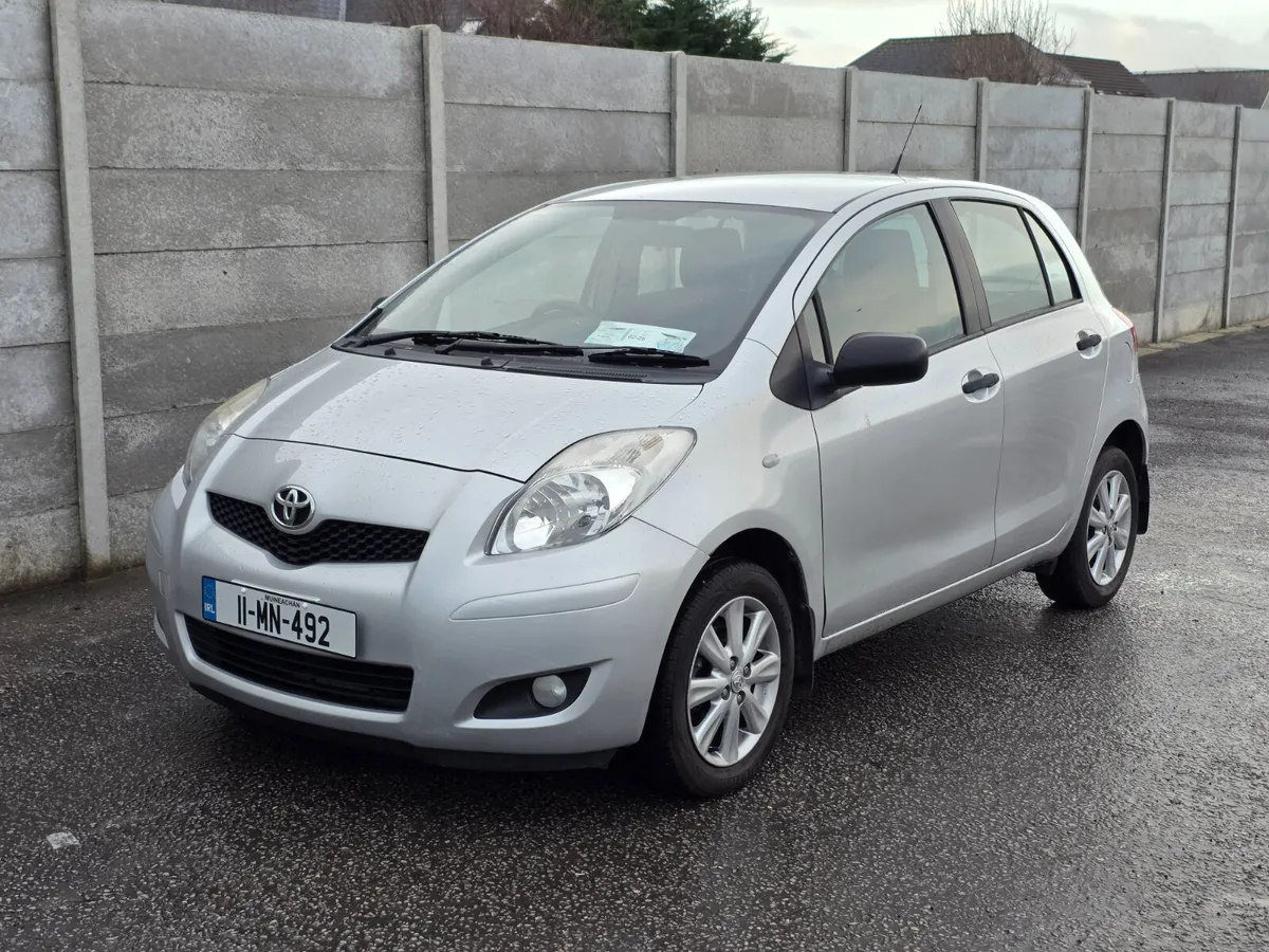 Toyota Yaris 1.0 VVT-i Sport NCT 06/26 - Image 1