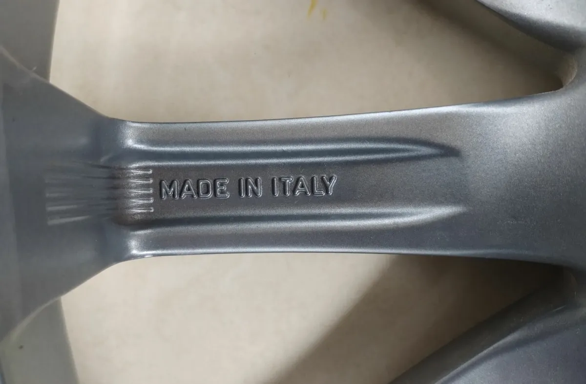 19" Kahn RSV - Image 4