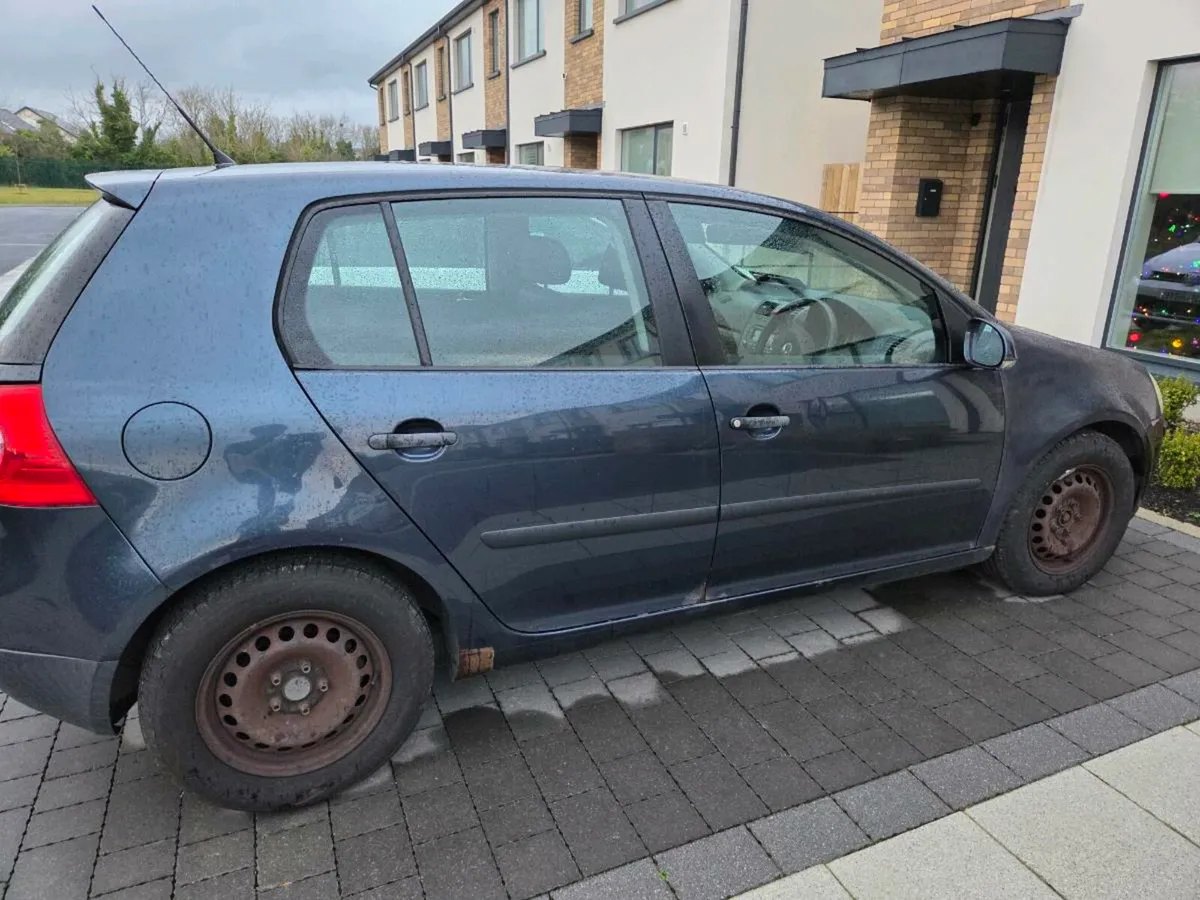 Automatic 05 Golf for parts or repair - Image 2