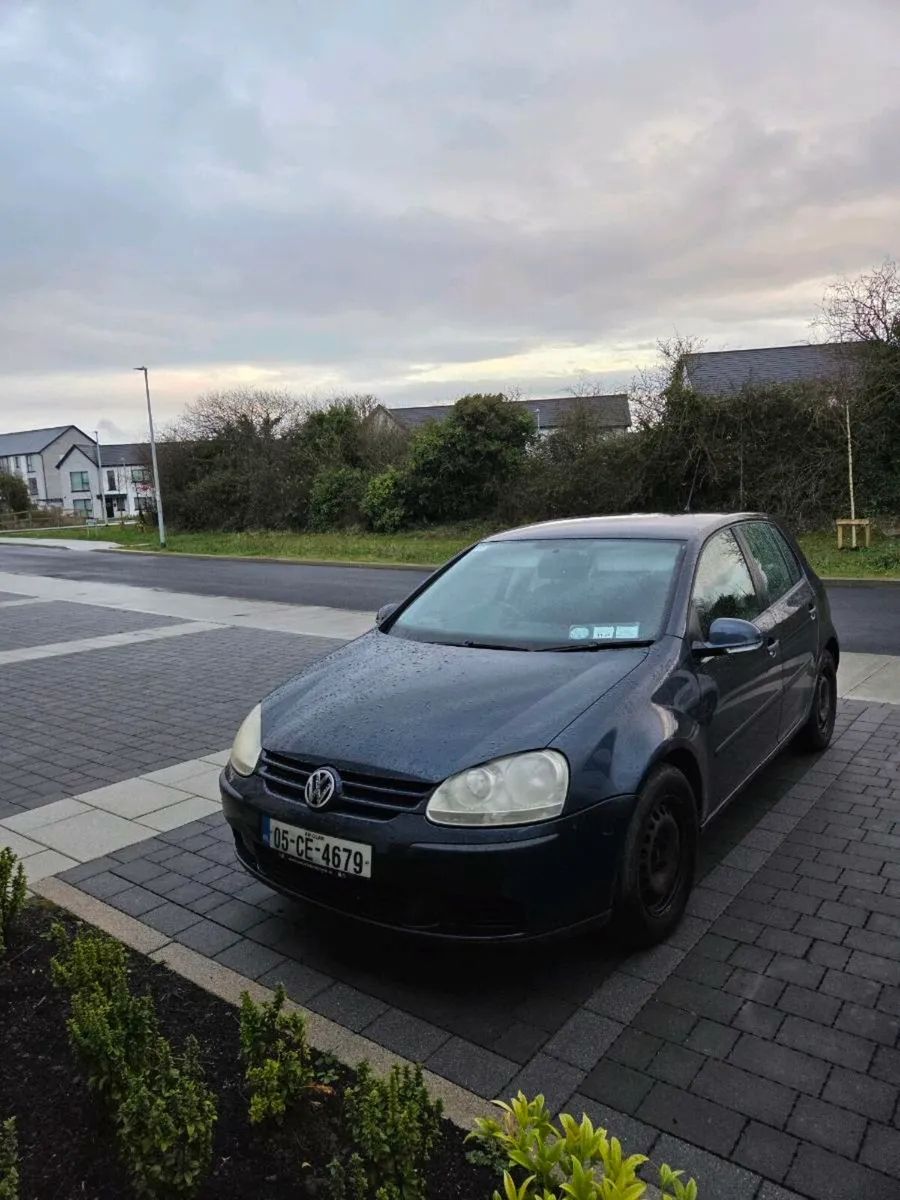 Automatic 05 Golf for parts or repair - Image 4