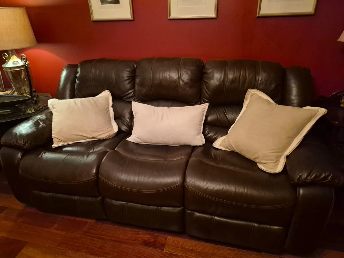 2 & 3 Seater Sofas - Image 2