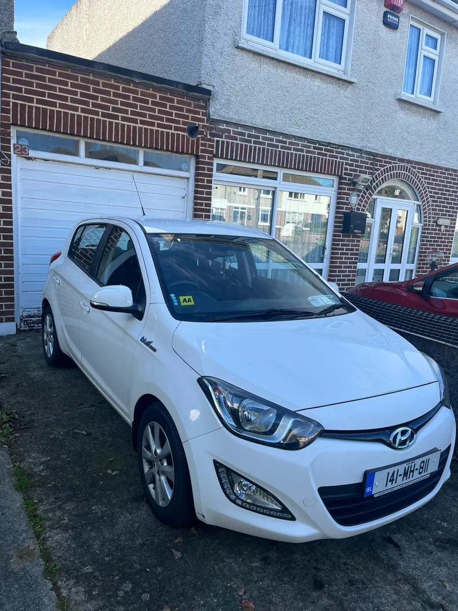 Hyundai i20 - Image 1
