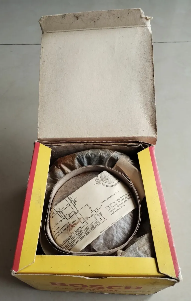 Bosch Classic Tail Lights - Image 4