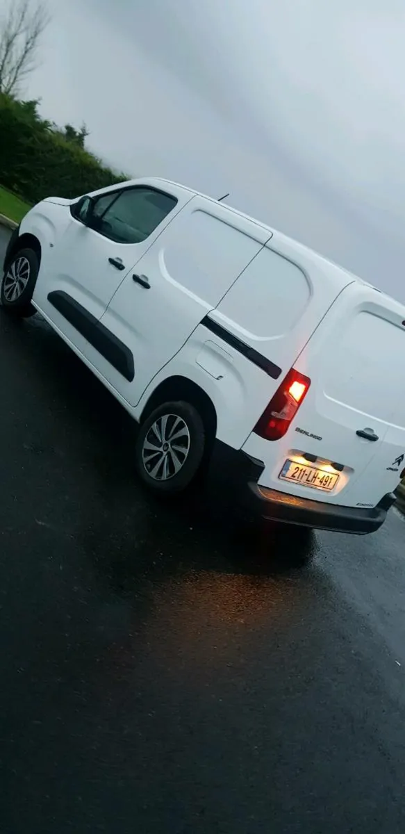 Citroen berlingo  ,, clean,  taxed & just tested - Image 3