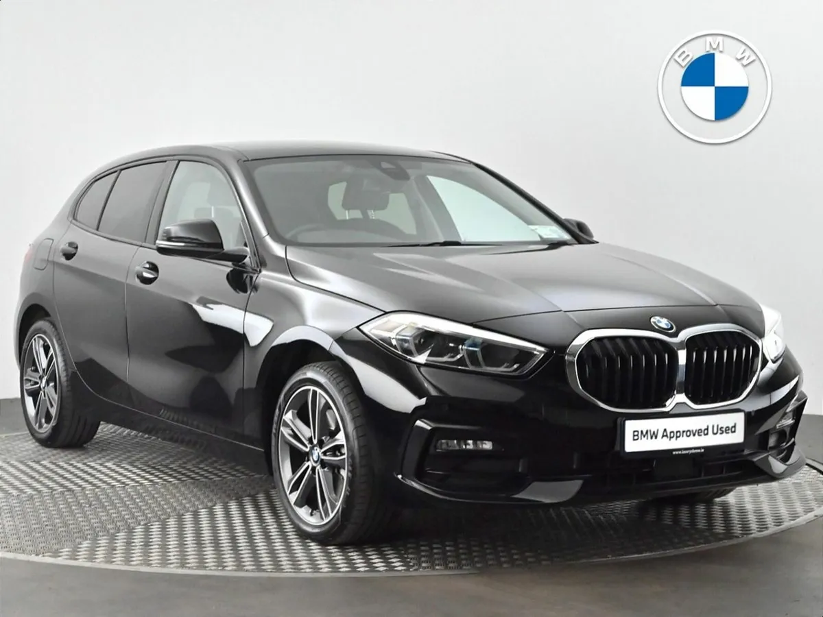 BMW 1-Series 118i Sport - Image 1