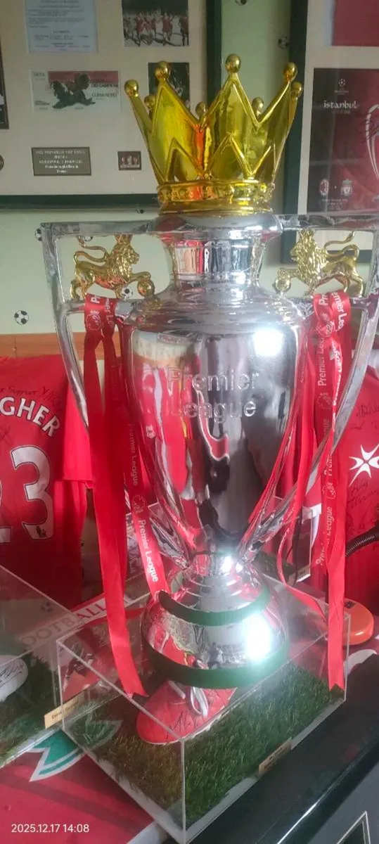 Premier League trophy - Image 2