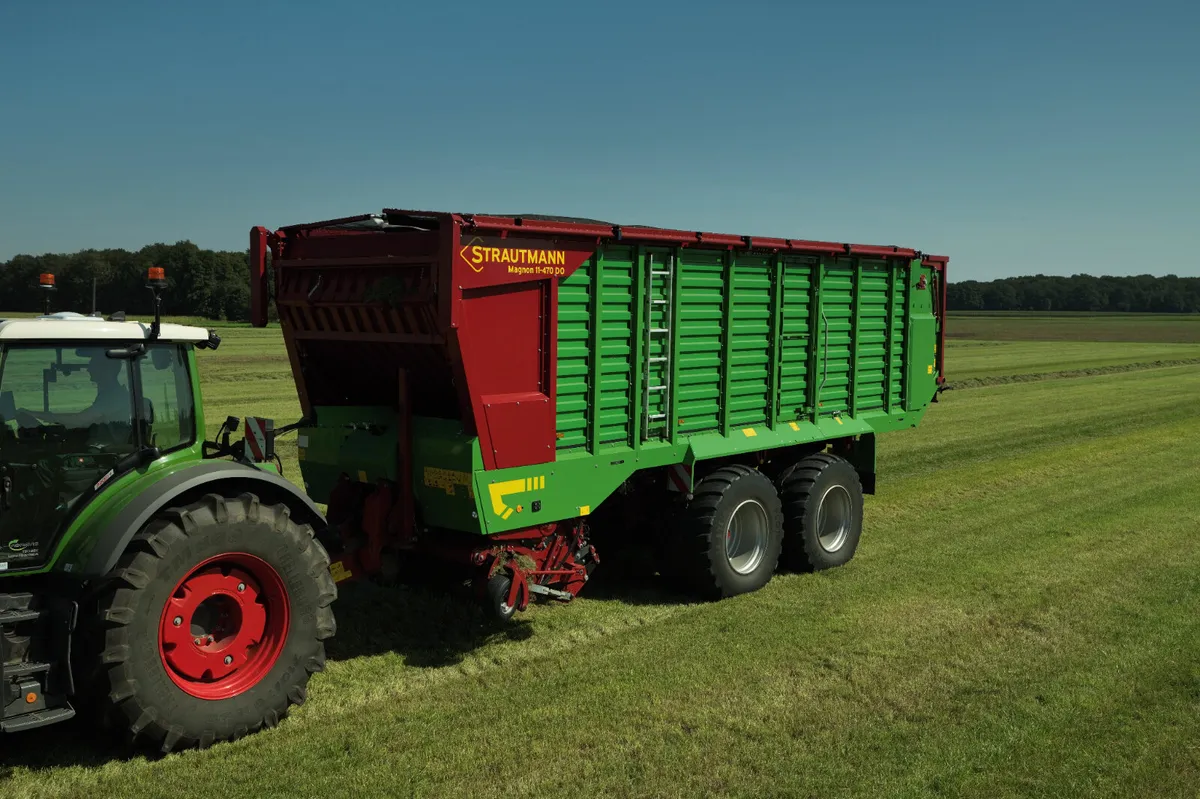 Strautmann Magnon 11 430 forage wagon - Image 4