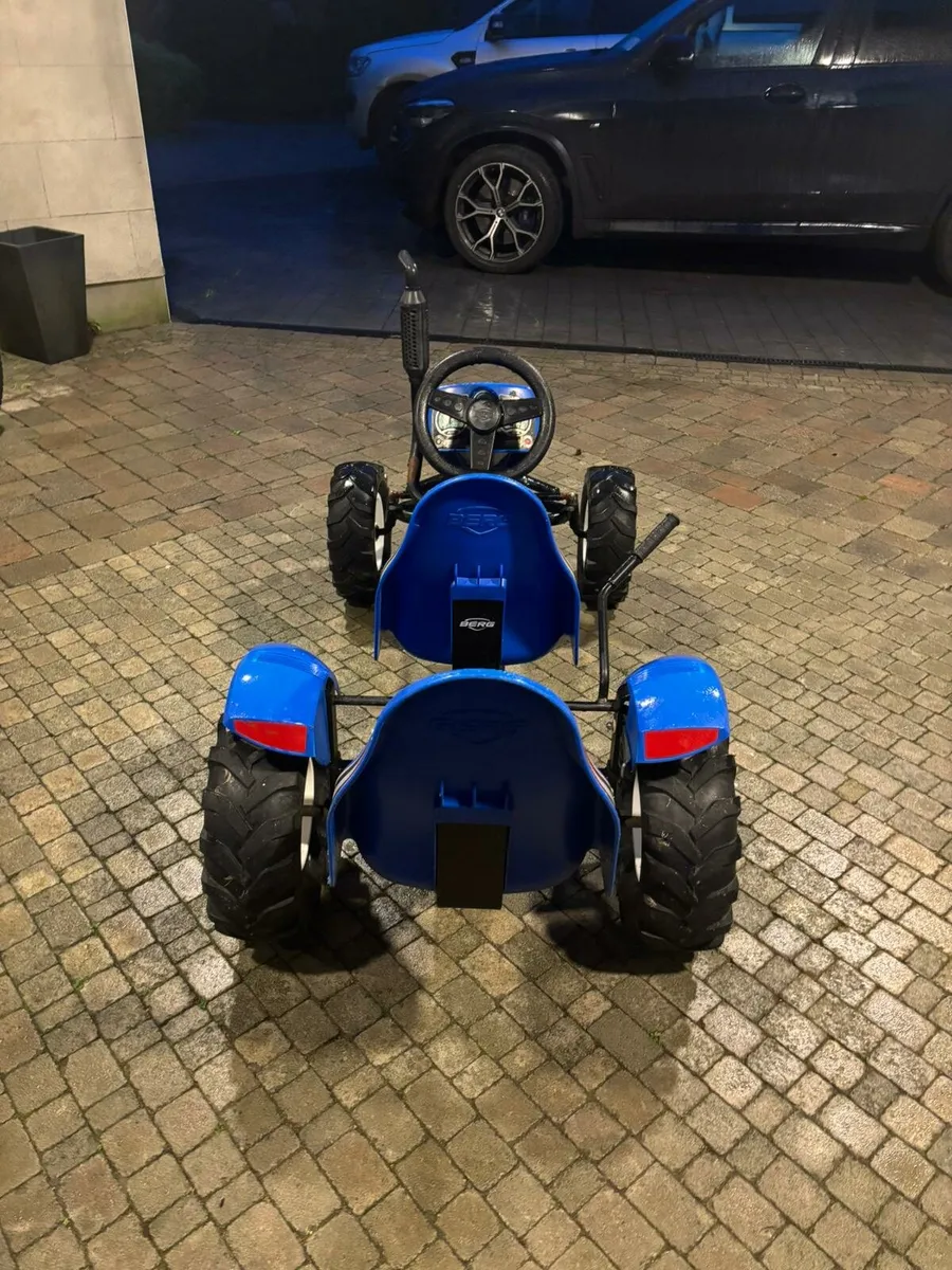 Berg New Holland Go Kart - Image 4