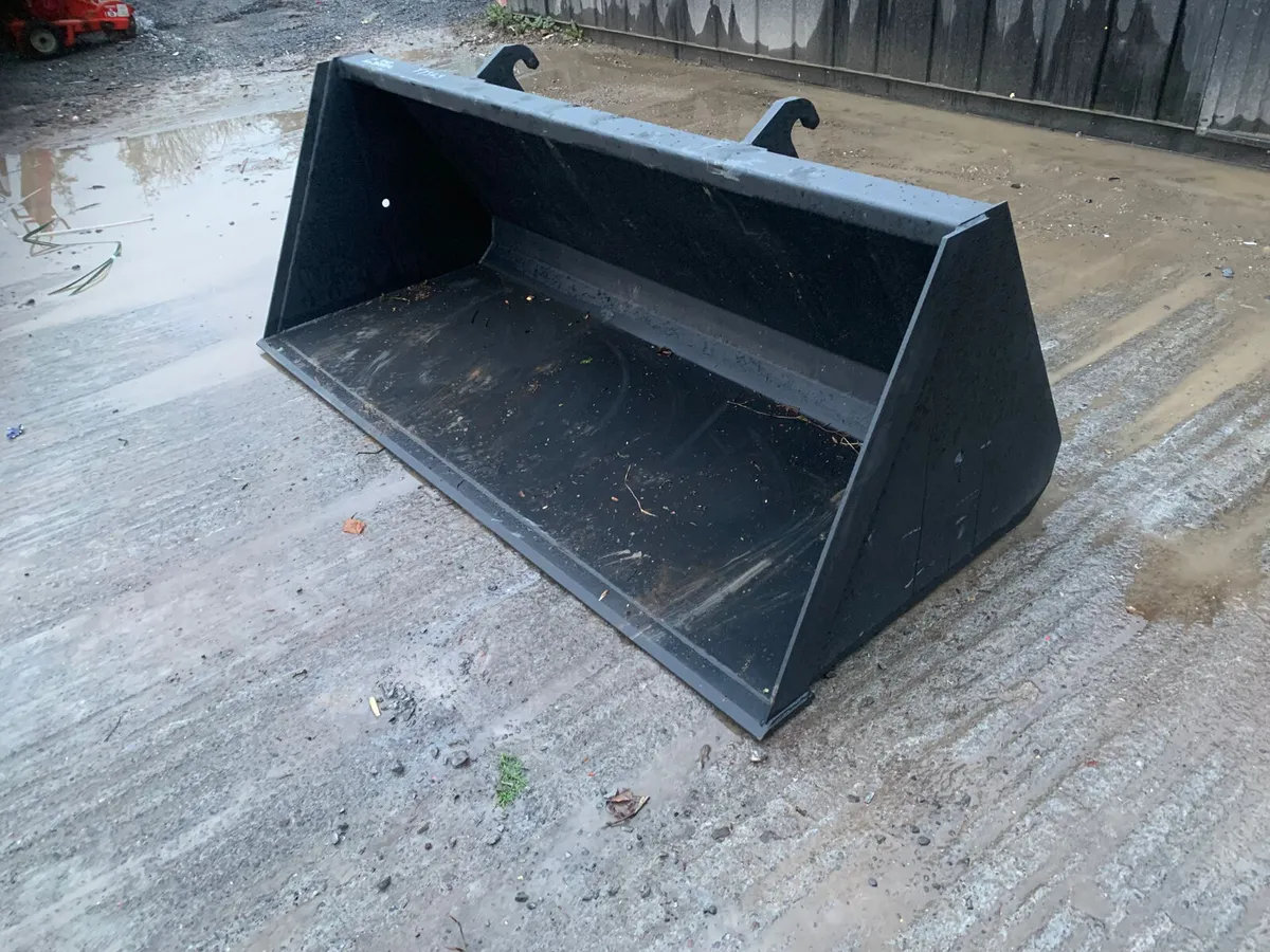 JCB Loadall Bucket – Telehandler Bucket - Image 3