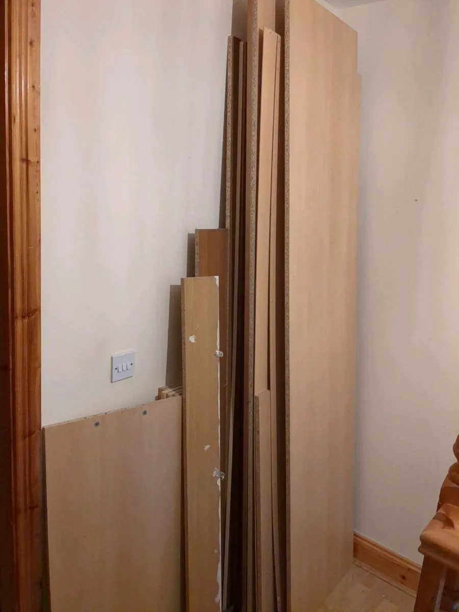 Bedroom wardrobe - Image 4