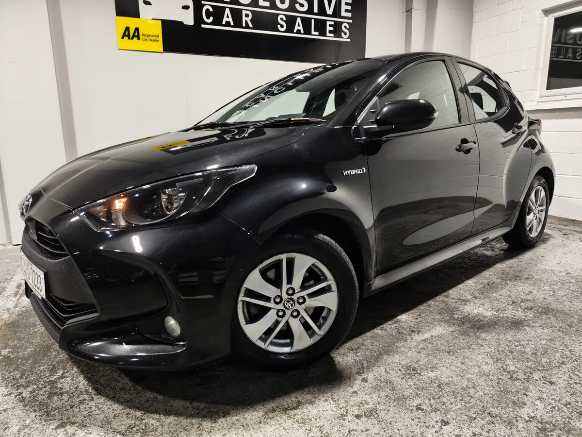 Toyota Yaris 2021 1.5 AUTO HYBRID LUNA SPEC EXTRAS - Image 1