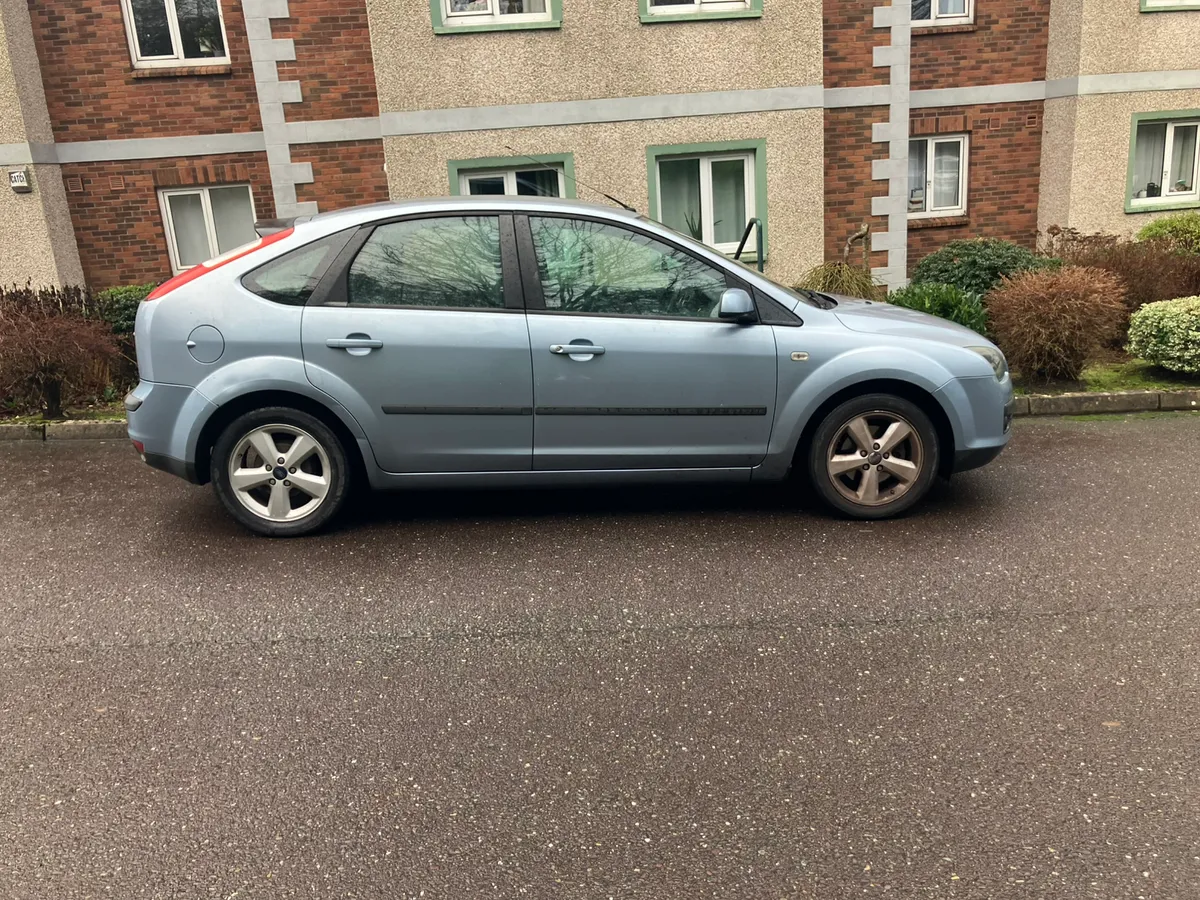 2006 FORD FOCUS 1.4 PETROL 087-2535286 - Image 2