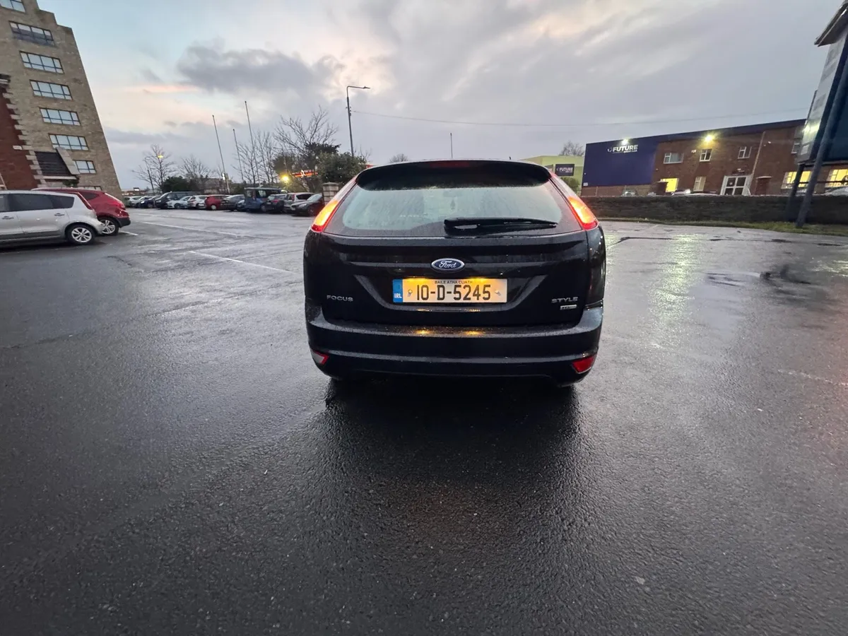 2010 Ford focus 1.6 diesel low km new nct - Image 4